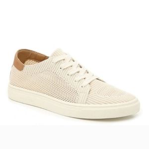 Lucky Brand Luika Sneakers. Cream and Tan. Size 8.5